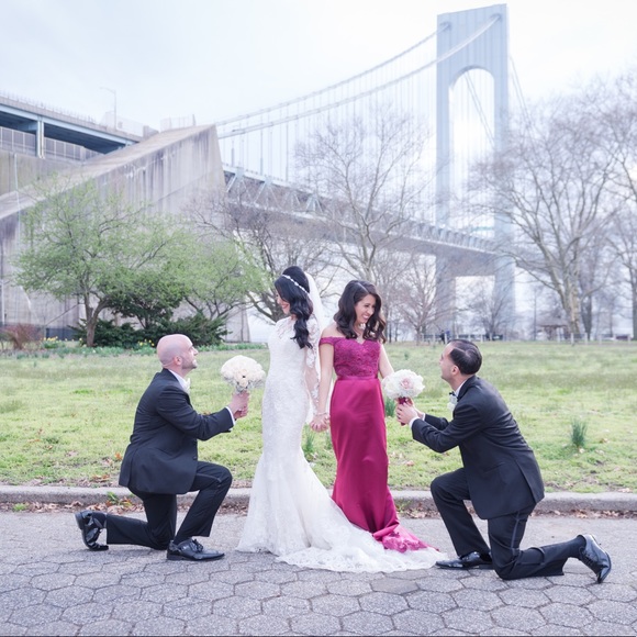 Meet your Posher, Jennifer ❣ - Picture 3 of 4